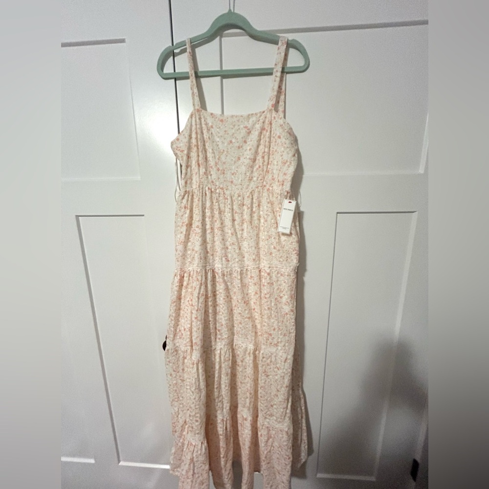 NEW Red Dress Boutique: Aura Sweet Disposition Floral Eyelet Tiered Sundress - Picture 2 of 6